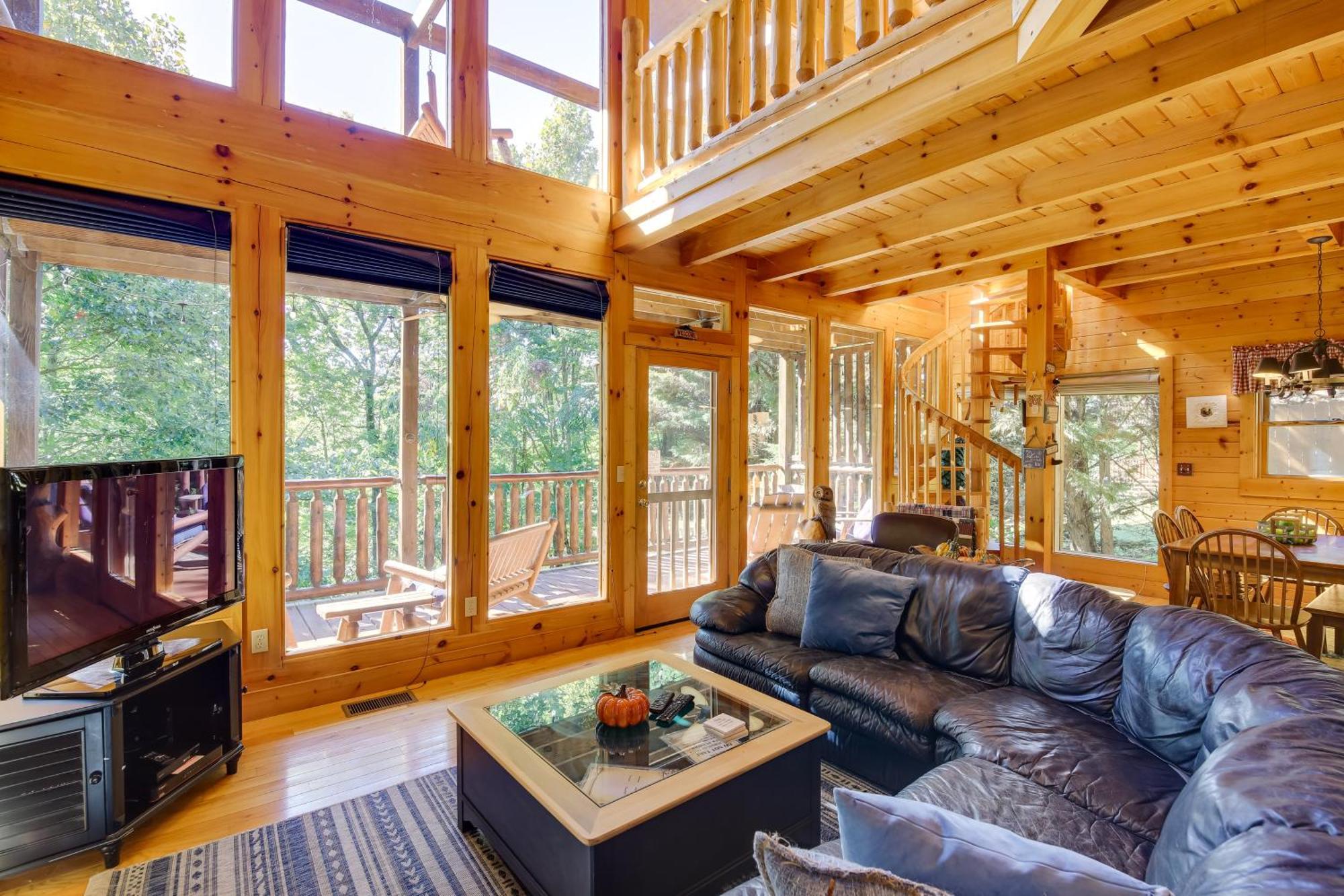 Secluded And Wooded Wears Valley Cabin With Fire Pit! Sevierville Esterno foto